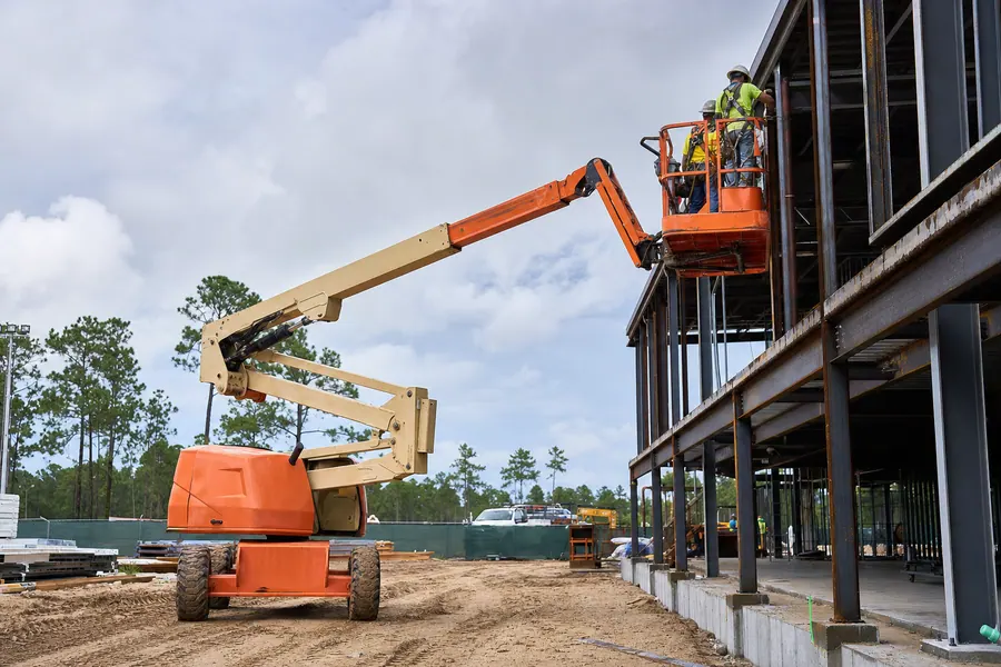 JLG 450AJ Boom Lift in action