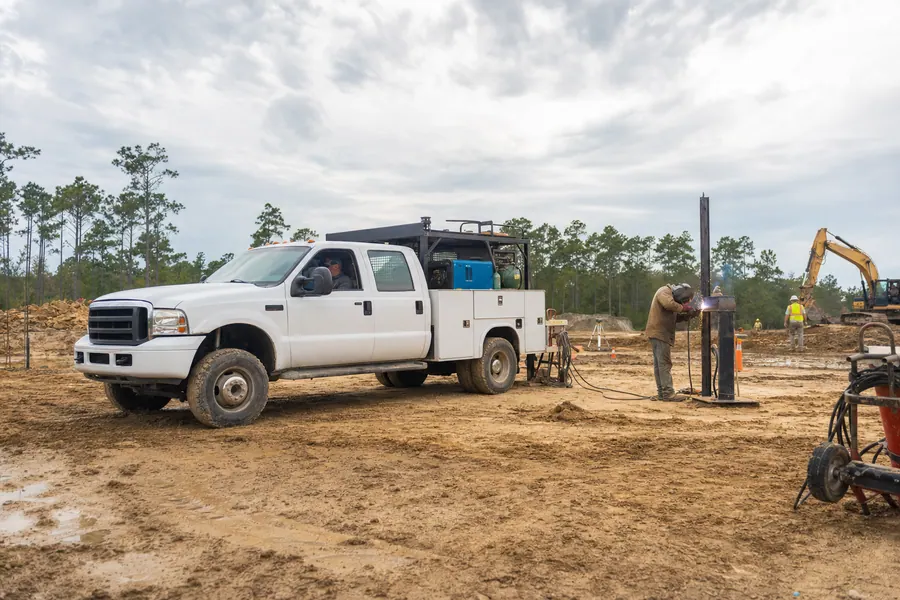Ford F350 Diesel w/ Welder & Compressor in action